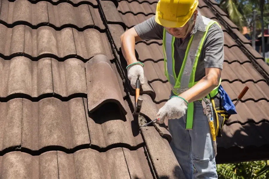 How To Select A Reliable Contractor For Roofing Replacement Laurel, MS How To Select A Reliable Contractor For Roofing Replacement Laurel, MS